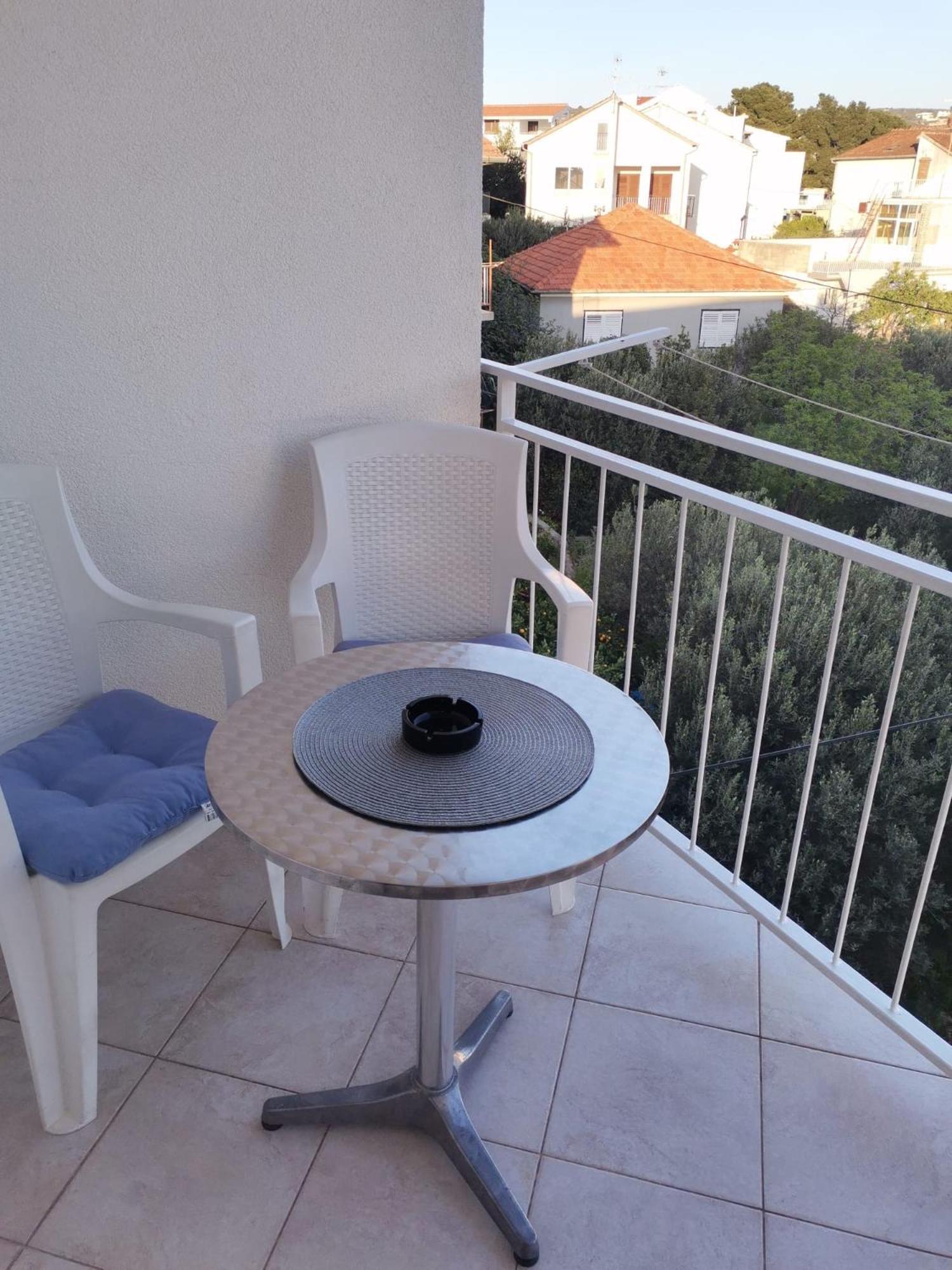 Apartmani Ljubo Primošten Exterior foto